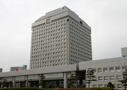 新潟県が部長級の50代女性職員を口頭訓戒、懇親会でセクハラ行為　複数の職員「不快に感じた」と調査に回答