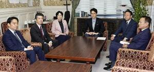 　国会内で開かれた、中道改革連合、立憲民主党、公明党３党の幹事長会談＝３月