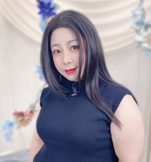 餅田コシヒカリ 黒髪のセクシー美女 に変身 メイク担当 ざわちん もともと素材がいい 新潟日報デジタルプラス