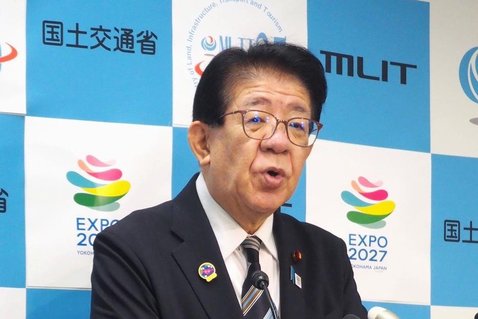 [磐越道バス事故]「白バス」行為該当か、金子国土交通相「運行形態などを確認中」 | 新潟日報