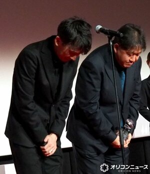 「東京アニメアワードフェスティバル2026」授賞式に登壇した（左から）寺尾優一氏、外崎春雄監督 （C）ORICON NewS inc.