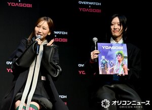 コラボ楽曲への思いを語ったYOASOBI(左から)ikura、Ayase (C)ORICON NewS inc.