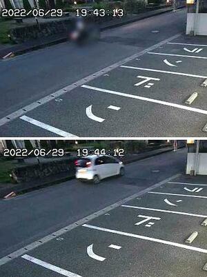 　公開された防犯カメラ映像。被害者が運転するバイクが通過し（上）、その約１分後に八田與一容疑者が乗った軽乗用車が通過する様子が写っている＝２０２２年６月２９日、大分県別府市（大分県警提供）