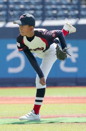 今町ふたばの先発・鈴木大新＝エコスタ