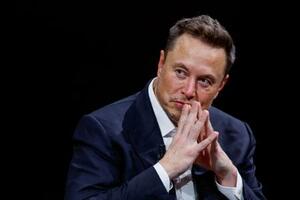 米テスラのイーロン・マスクCEO=2023年6月、パリ(ロイター=共同)