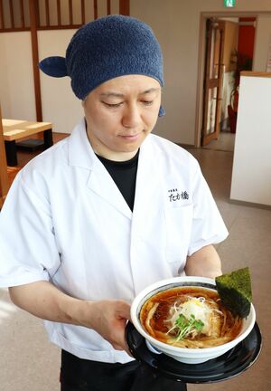 味も見た目も楽しめると評判の「中華そば」=柏崎市豊町