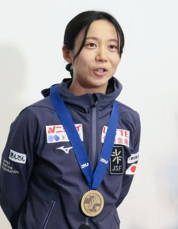 高木美帆、現役最終戦を終え帰国 「不思議な気持ち」 | 新潟日報