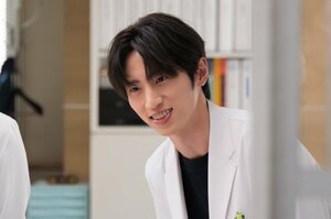 フジテレビ月9ドラマ『ヤンドク!』に出演するINI・許豊凡 (C)フジテレビ