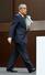 記者会見に臨む三菱商事の中西勝也社長=27日午後、東京都千代田区