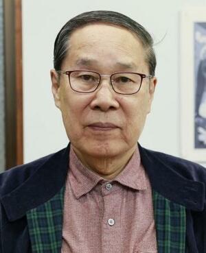 　朝長万左男さん