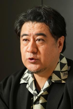 小手伸也