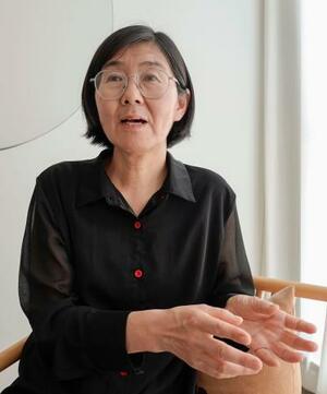 取材に応じる、人権派弁護士として活躍していた王宇氏(共同)