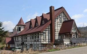 胎内高原ビールを製造してきた建物=胎内市熱田坂