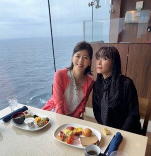 『あこがれの絶景クルーズ旅』に出演する浅野ゆう子、中山忍