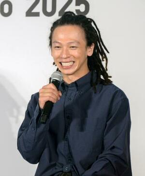 　スケートボードのイベントで話す平野歩夢＝２１日、東京都港区