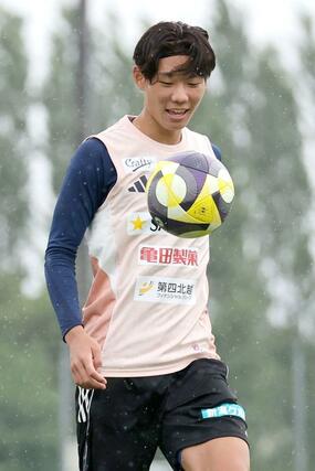 DF稲村隼翔=6月24日、聖籠町