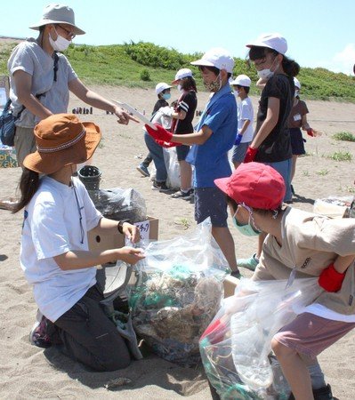 きれいな海へ 活動あの手この手 新潟日報デジタルプラス きれいな海へ 活動あの手この手 新潟日報デジタルプラス