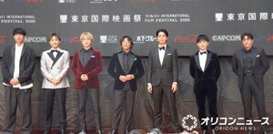 『第38回東京国際映画祭(TIFF)』のレッドカーペットに登場した(左から)松永大司監督、小森隼、白濱亜嵐、数原龍友、片寄涼太、佐野玲於、中務裕太 (C)ORICON NewS inc.