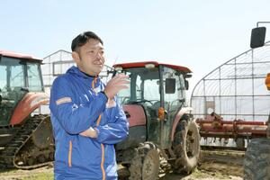 「コメ以外に園芸も組み合わせ、長期的な視点で農業に取り組みたい」と話すサンクスファーム黒鳥の大岩和正社長=新潟市西区