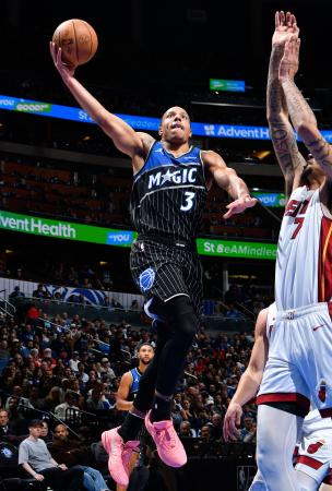 マジック、ニックスが4強 NBAカップ | 新潟日報