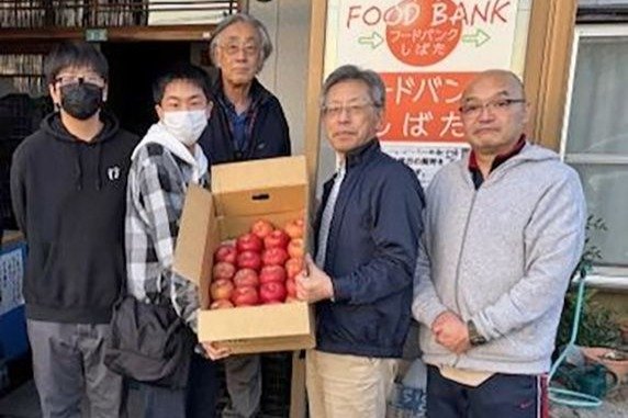 困窮世帯にフルーツを！ 新潟・西新発田高校社会科部がフードバンクに