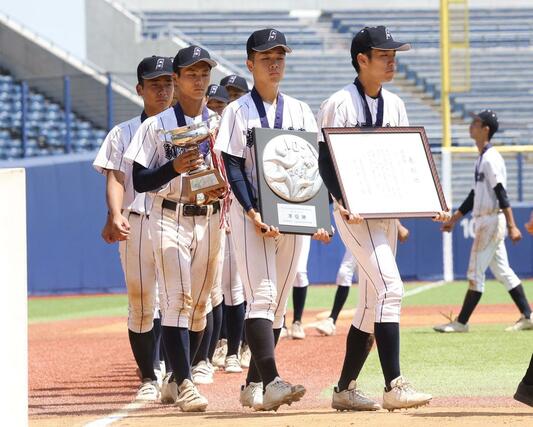 準優勝の新潟産大付=エコスタ