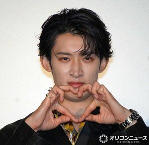 映画『（LOVE SONG）』公開記念舞台あいさつに登壇した向井康二 （C）ORICON NewS inc.