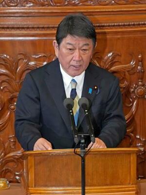 衆院本会議で外交演説する茂木外相=20日午後