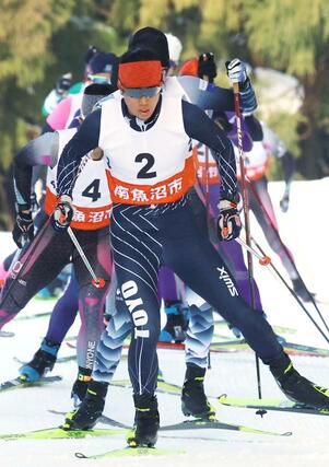 男子15キロフリーを制した池田遼一(東洋大)=南魚沼市