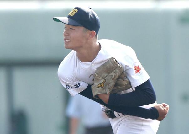 日本文理－高岡第一　日本文理の先発・染谷崇史＝高岡西部総合公園野球場