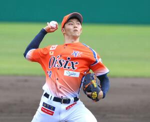 西武打線を7回無失点に抑えた先発薮田和樹=長岡市悠久山(長岡支社・佐藤勝矢)