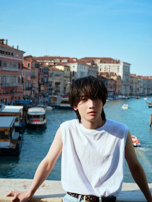 9月10日発売『小林千晃デビュー10周年記念写真集(仮)』先行カット