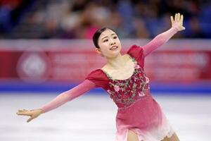 女子でGP初優勝を果たした千葉百音=サスカトゥーン(共同)