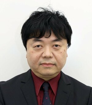 角田勝久氏