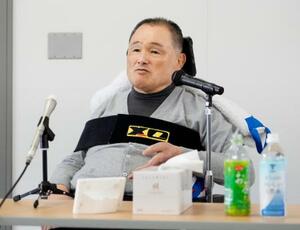 　記者会見する五輪柔道金メダリストの山下泰裕氏＝１８日午後、神奈川県平塚市の東海大