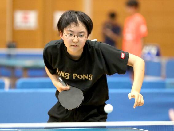 女子２回戦敗退の滝沢美玖（黒埼）＝新潟市東総合スポーツセンター