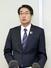 報道陣の取材に応じる中原八一新潟市長=12月3日、新潟市役所