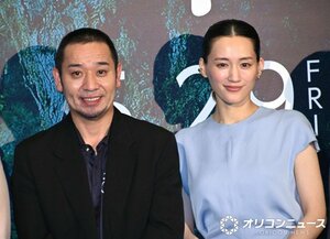 映画『箱の中の羊』完成披露試写会に登壇した(左から)大悟、綾瀬はるか (C)ORICON NewS inc.
