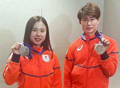 4年後は金メダルを」 フィギュアうたまさ帰国 | 新潟日報