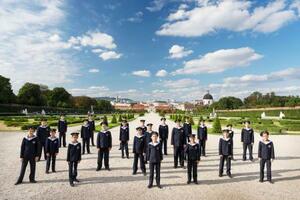 　ウィーン少年合唱団。今年来日するのは「ブルックナー組」。ウィーン少年合唱団はゆかりのある作曲家にちなんだ４組に分かれている（（Ｃ）ｌｕｋａｓｂｅｃｋ）