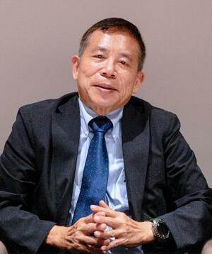 インタビューに答える台湾積体電路製造(TSMC)取締役の劉鏡清氏