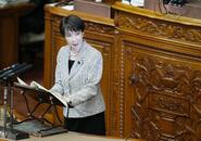 ２６年度予算案、月内成立見送り