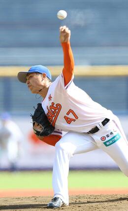 オイシックス先発の笠原祥太郎＝エコスタ