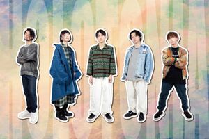 結成10年を迎えた「ホロトニア」の(左から)じゅん兄さん、あぉぴ。さん、はせしょさん、翼さん、よっちゃんさん(メンバー提供)