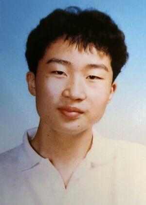 飯塚紘平被告(中学校の卒業アルバムから)