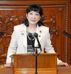 　衆院本会議で財政演説する片山財務相＝２０日午後
