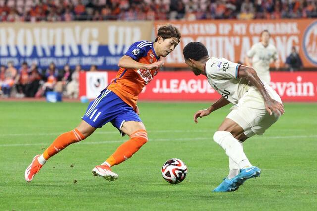 前半、FW太田修介が決め、2-0=デンカビッグスワン