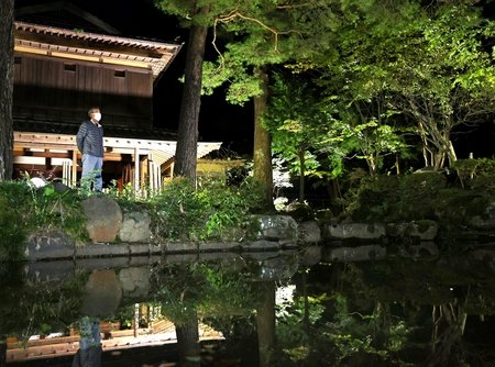 闇に映える庭園 紅葉も楽しみ 新潟日報デジタルプラス 闇に映える庭園 紅葉も楽しみ 新潟日報デジタルプラス
