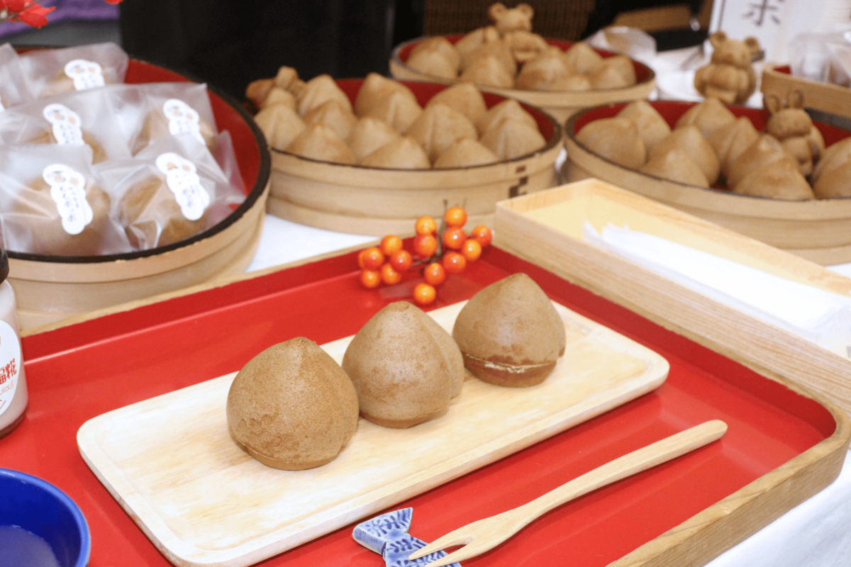 あの ぽっぽ焼き が桃の形に 新潟日報デジタルプラス