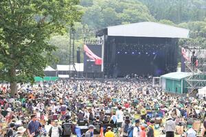 ２０２４年の「フジロックフェスティバル」＝２４年７月２６日、湯沢町三国の苗場スキー場